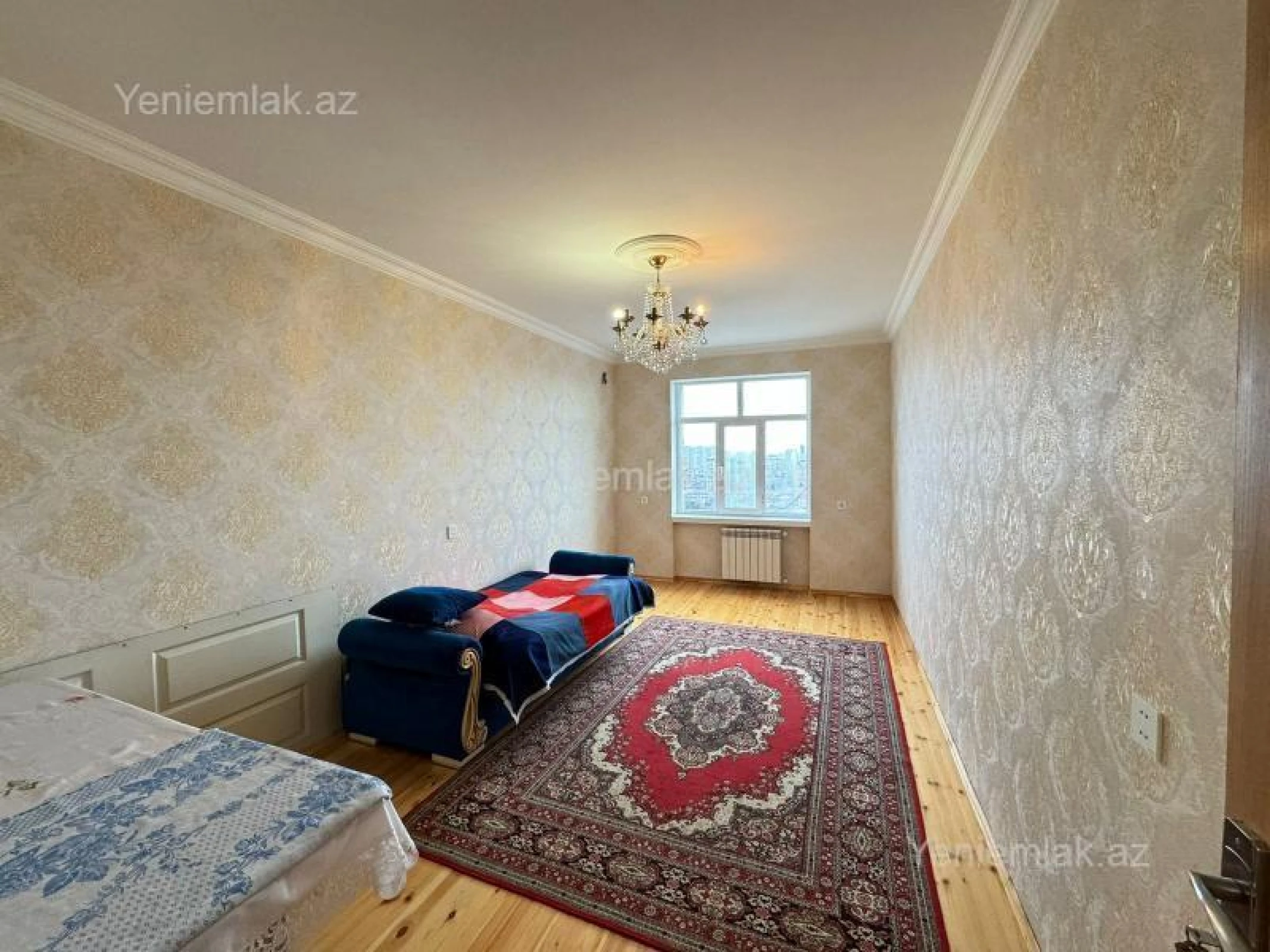 Satılır 5 otaqlı köhnə tikili 120 m²