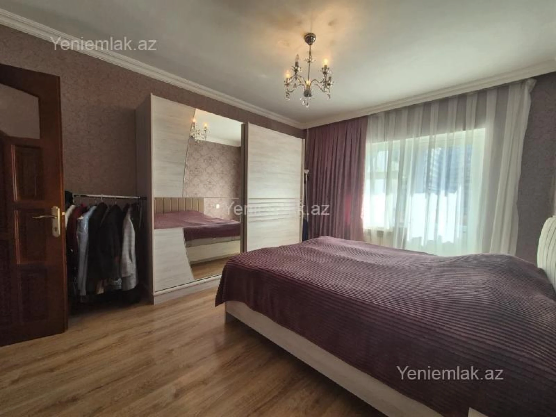 Satılır 3 otaqlı köhnə tikili 90 m²