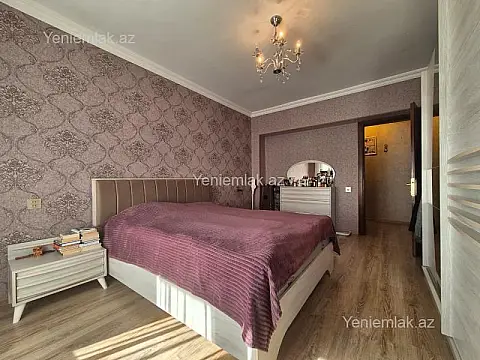 Satılır 3 otaqlı köhnə tikili 90 m²