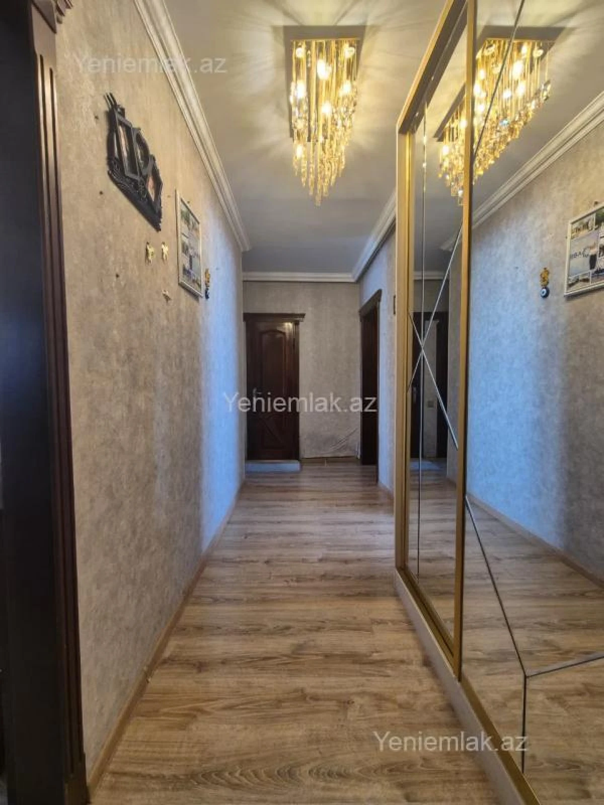 Satılır 3 otaqlı köhnə tikili 90 m²