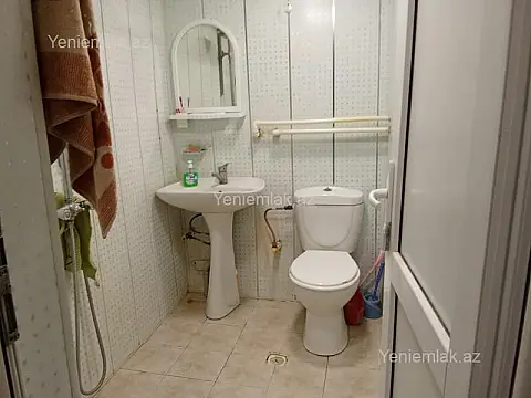 Satılır 2 otaqlı həyət evi 60 m²