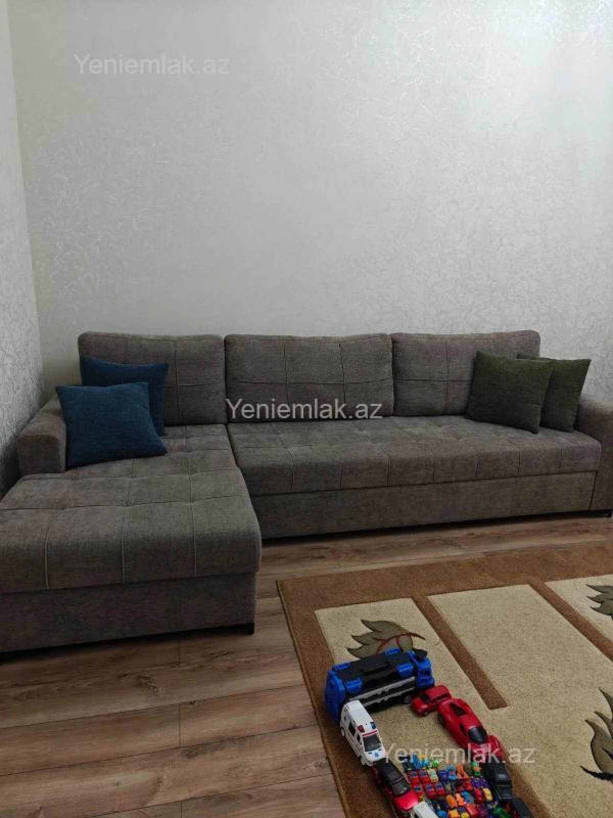 Satılır 3 otaqlı köhnə tikili 86 m²