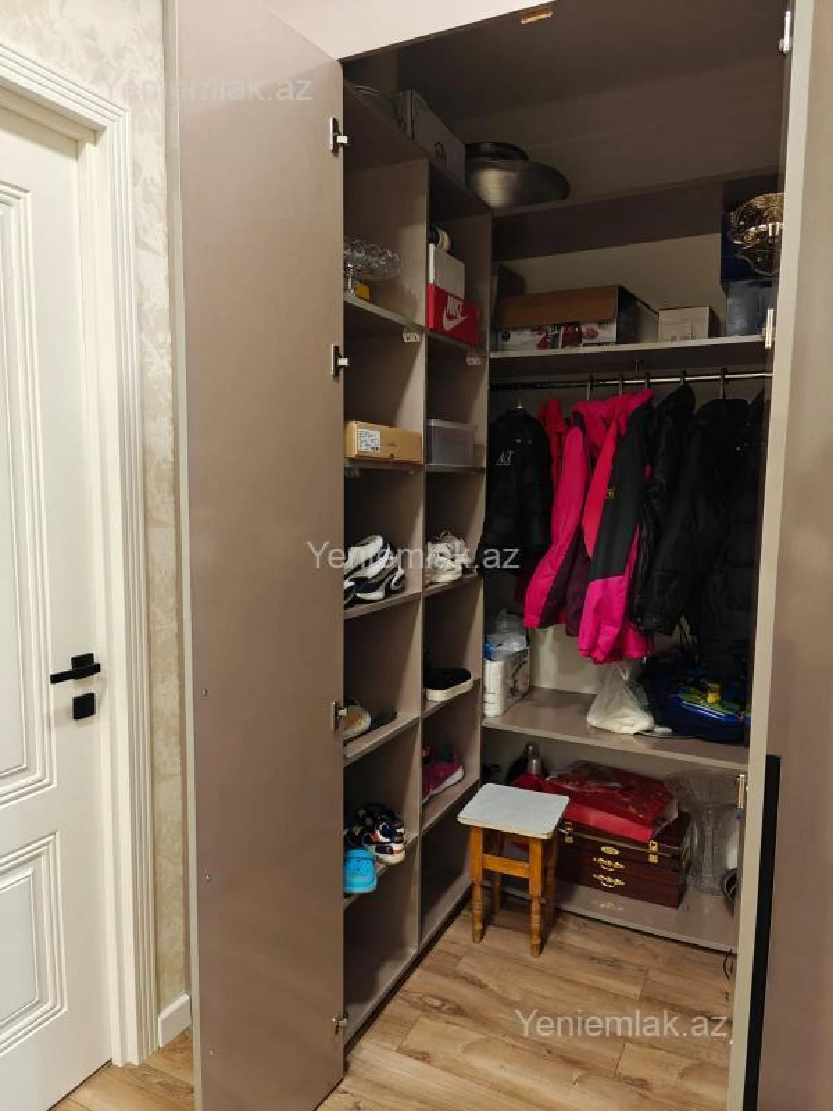 Satılır 3 otaqlı köhnə tikili 86 m²