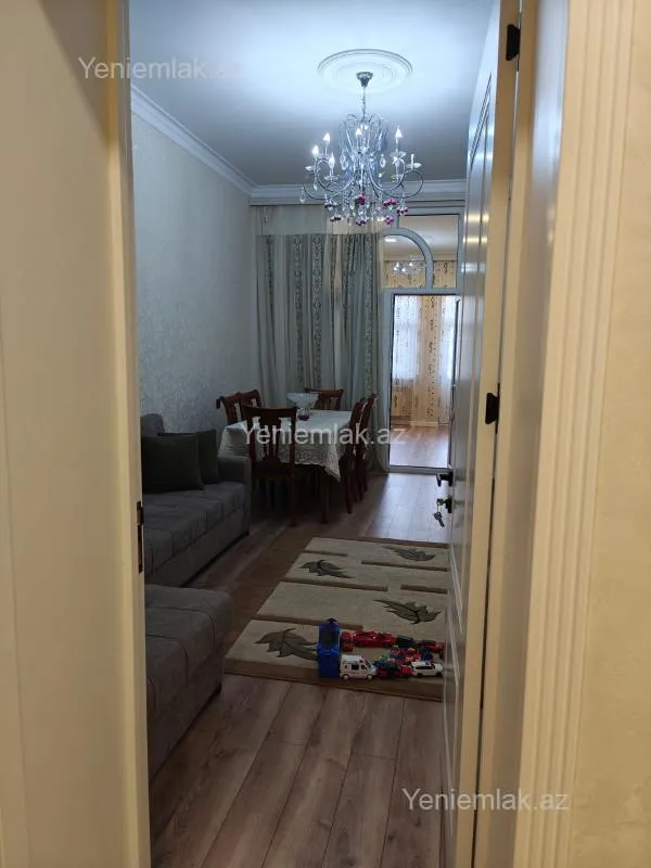 Satılır 3 otaqlı köhnə tikili 86 m²