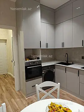 Satılır 3 otaqlı köhnə tikili 86 m²