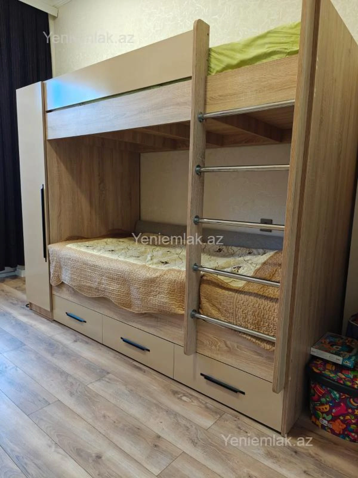 Satılır 3 otaqlı köhnə tikili 86 m²