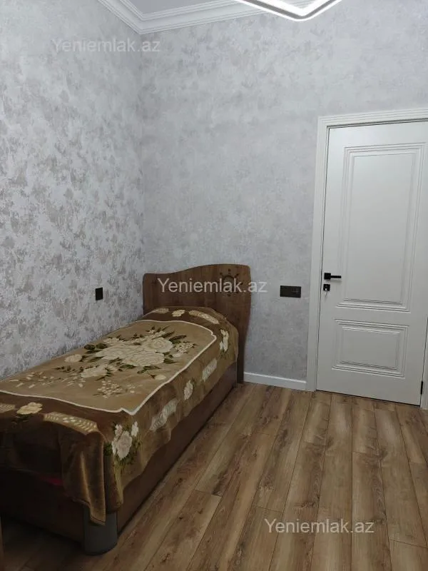 Satılır 3 otaqlı köhnə tikili 86 m²