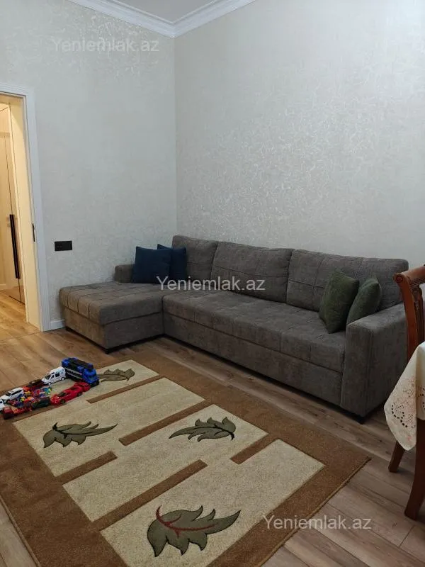 Satılır 3 otaqlı köhnə tikili 86 m²