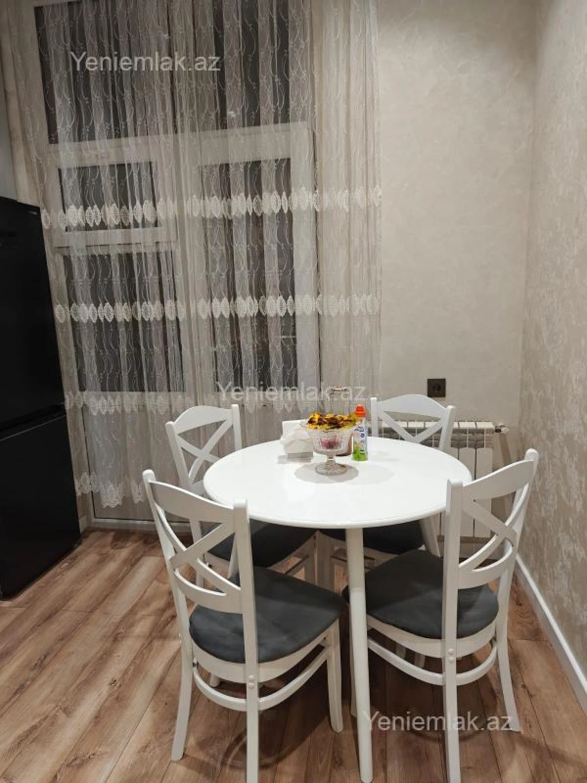 Satılır 3 otaqlı köhnə tikili 86 m²