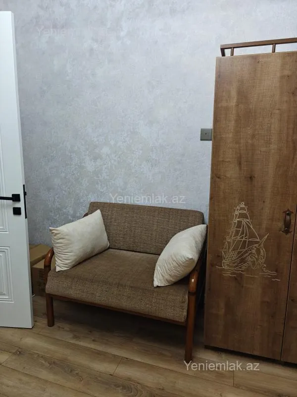 Satılır 3 otaqlı köhnə tikili 86 m²