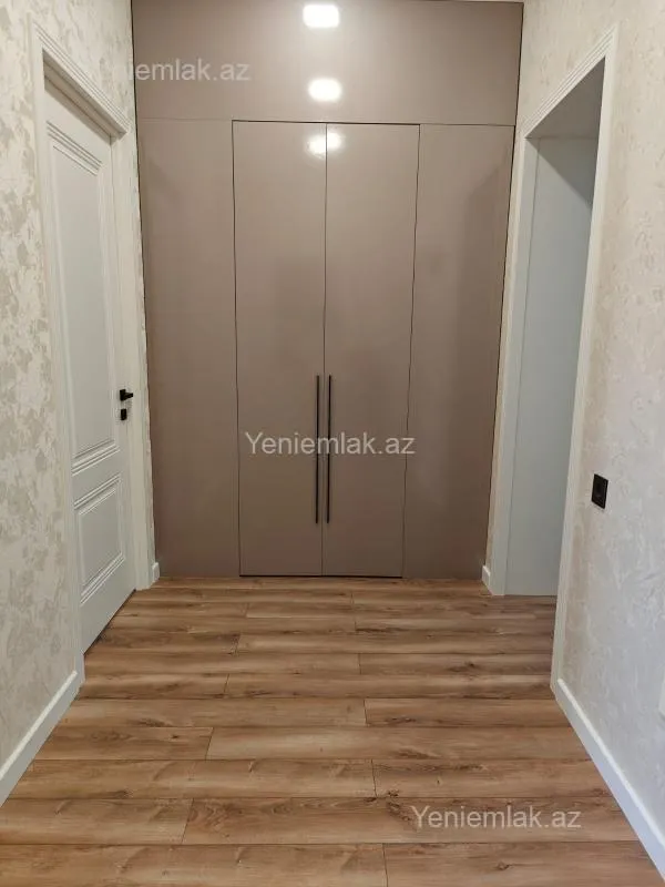 Satılır 3 otaqlı köhnə tikili 86 m²