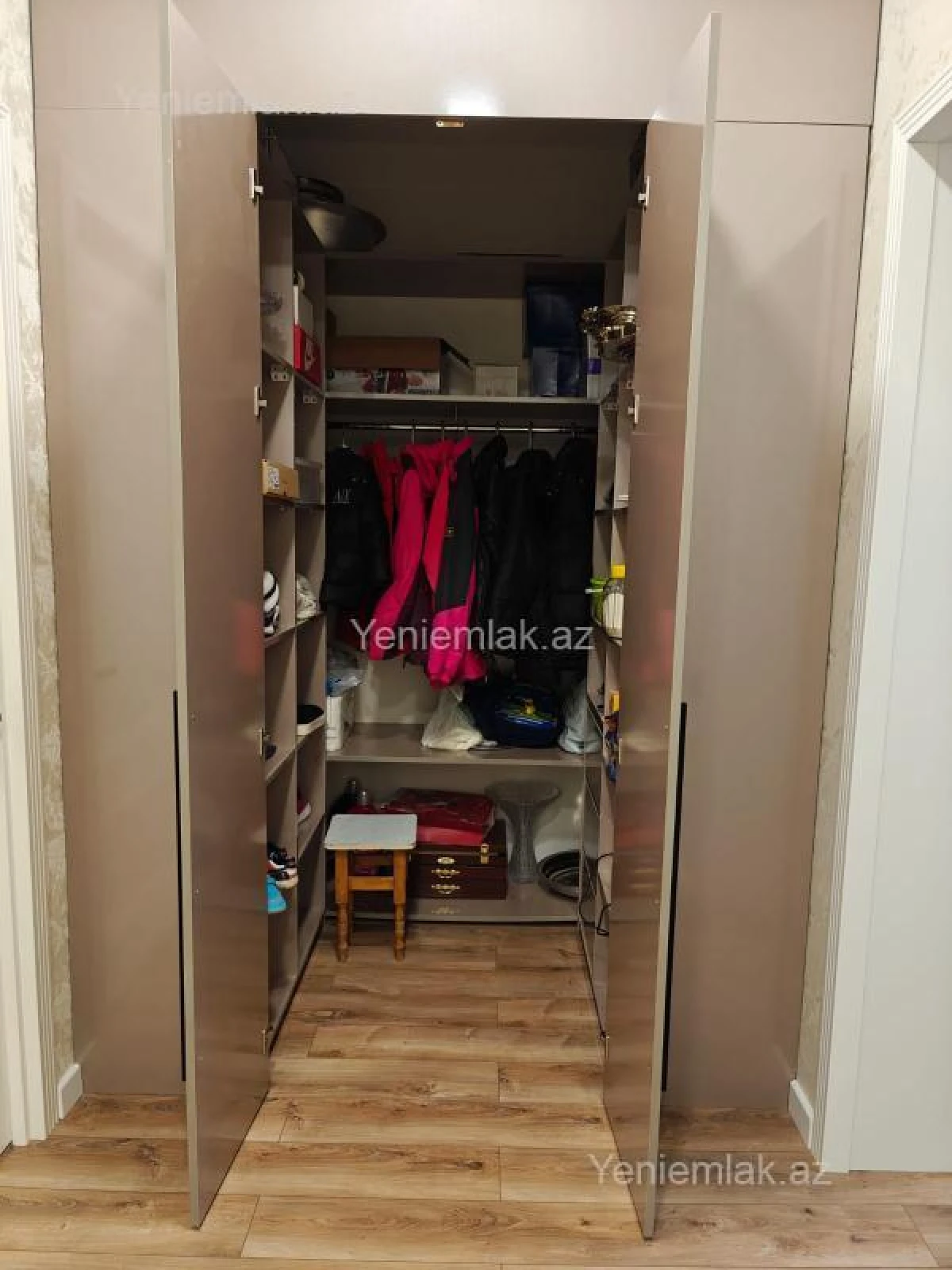 Satılır 3 otaqlı köhnə tikili 86 m²
