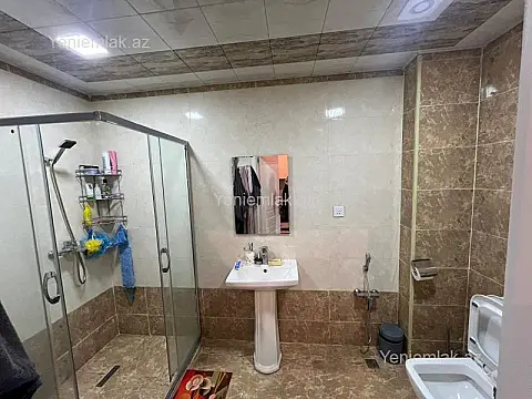 Satılır 3 otaqlı yeni tikili 68 m²