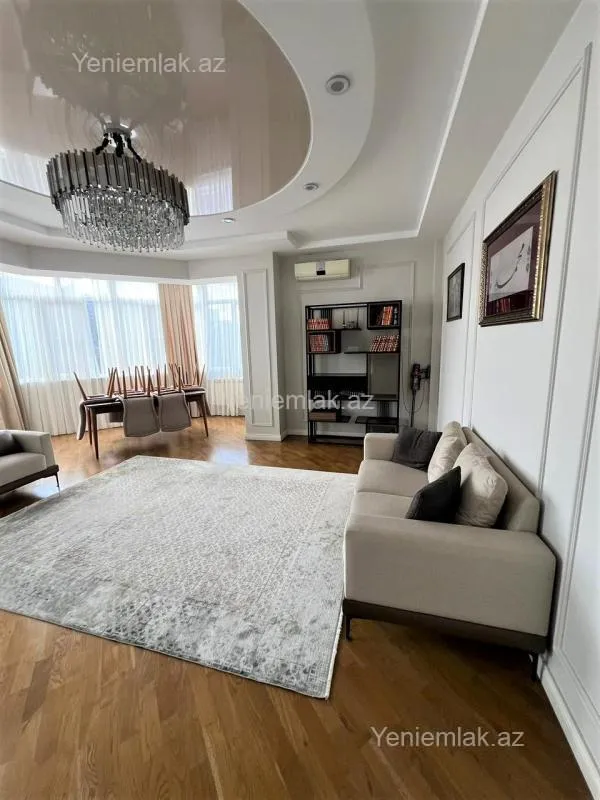 Satılır 3 otaqlı yeni tikili 141 m²
