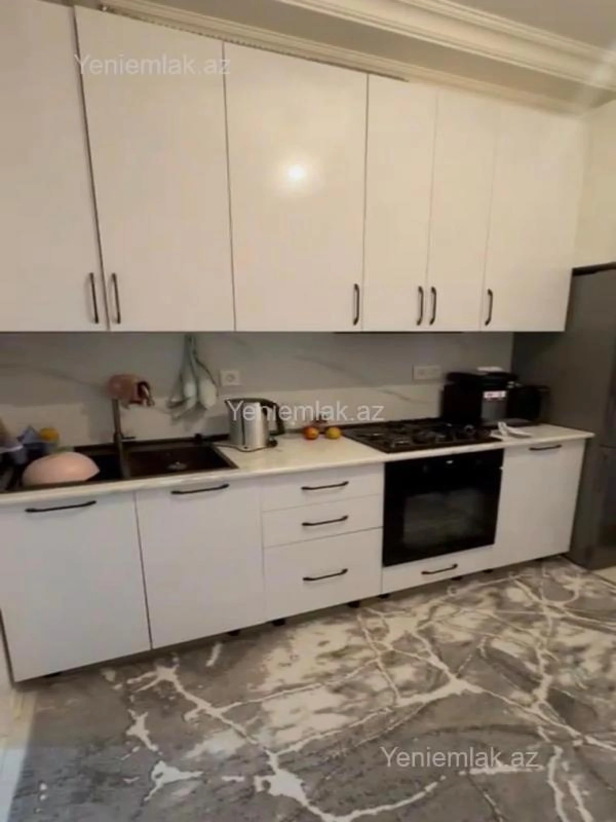 Satılır 2 otaqlı yeni tikili 69 m²