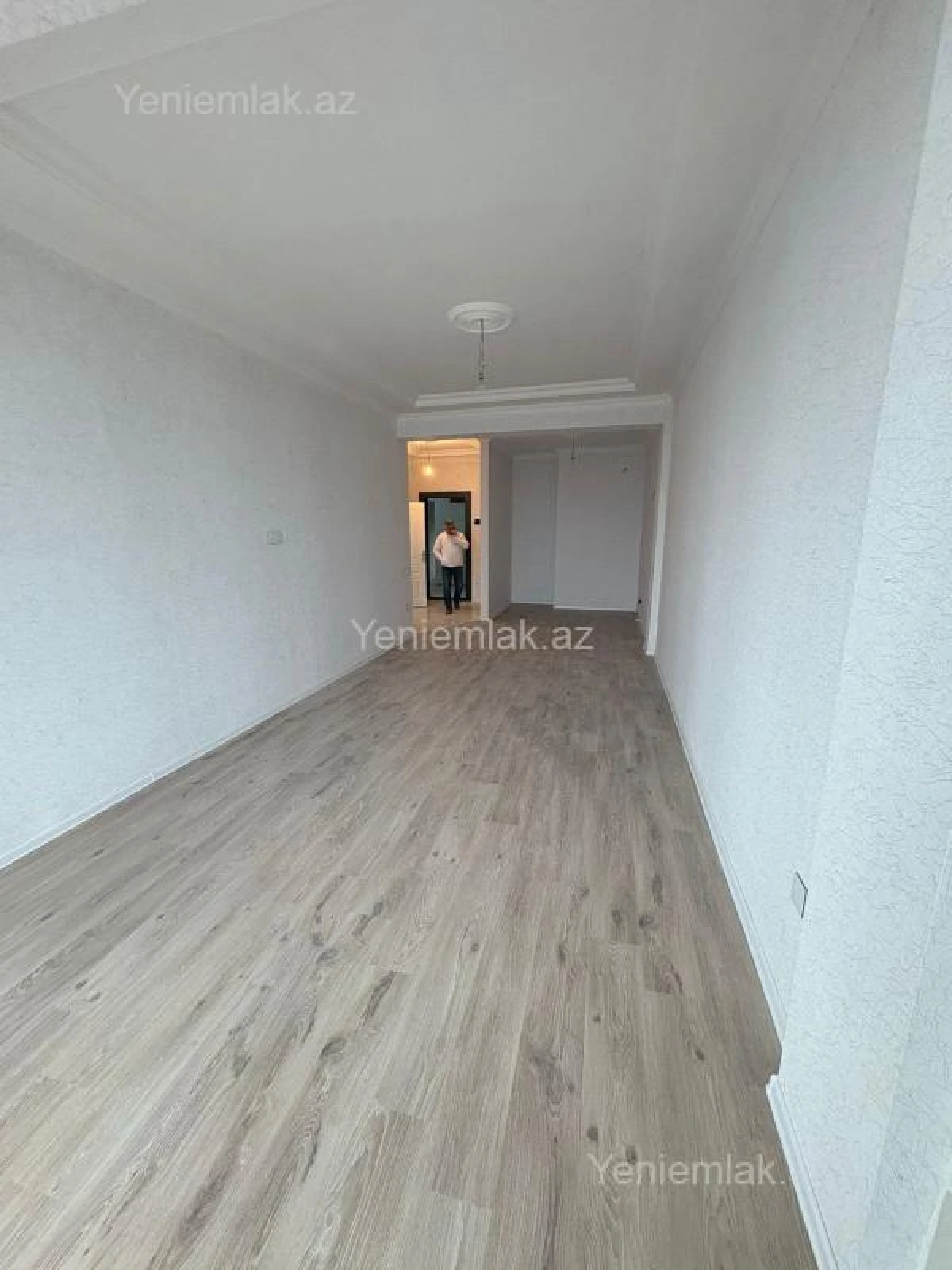 Satılır 2 otaqlı yeni tikili 74 m²