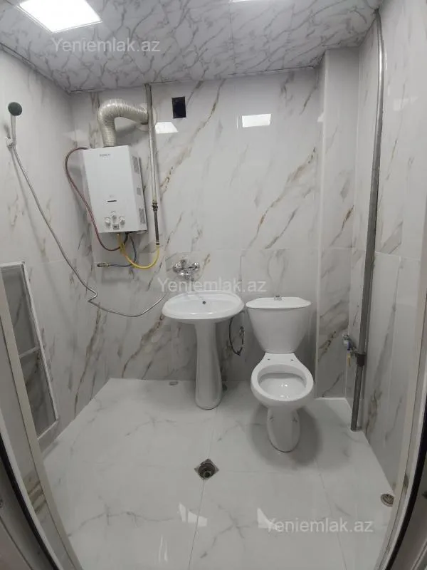 Satılır 2 otaqlı köhnə tikili 47 m²