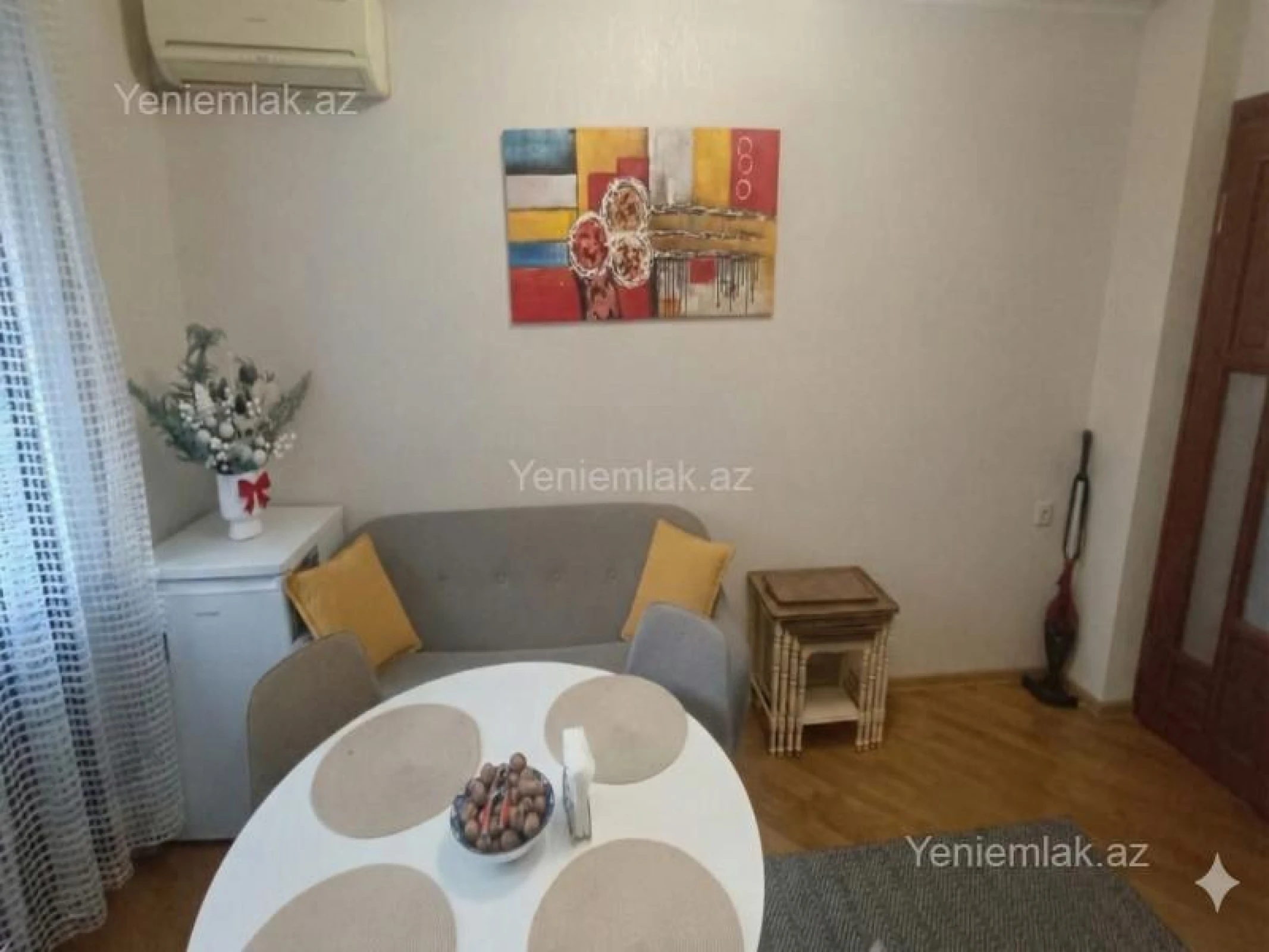 Satılır 3 otaqlı yeni tikili 80 m²