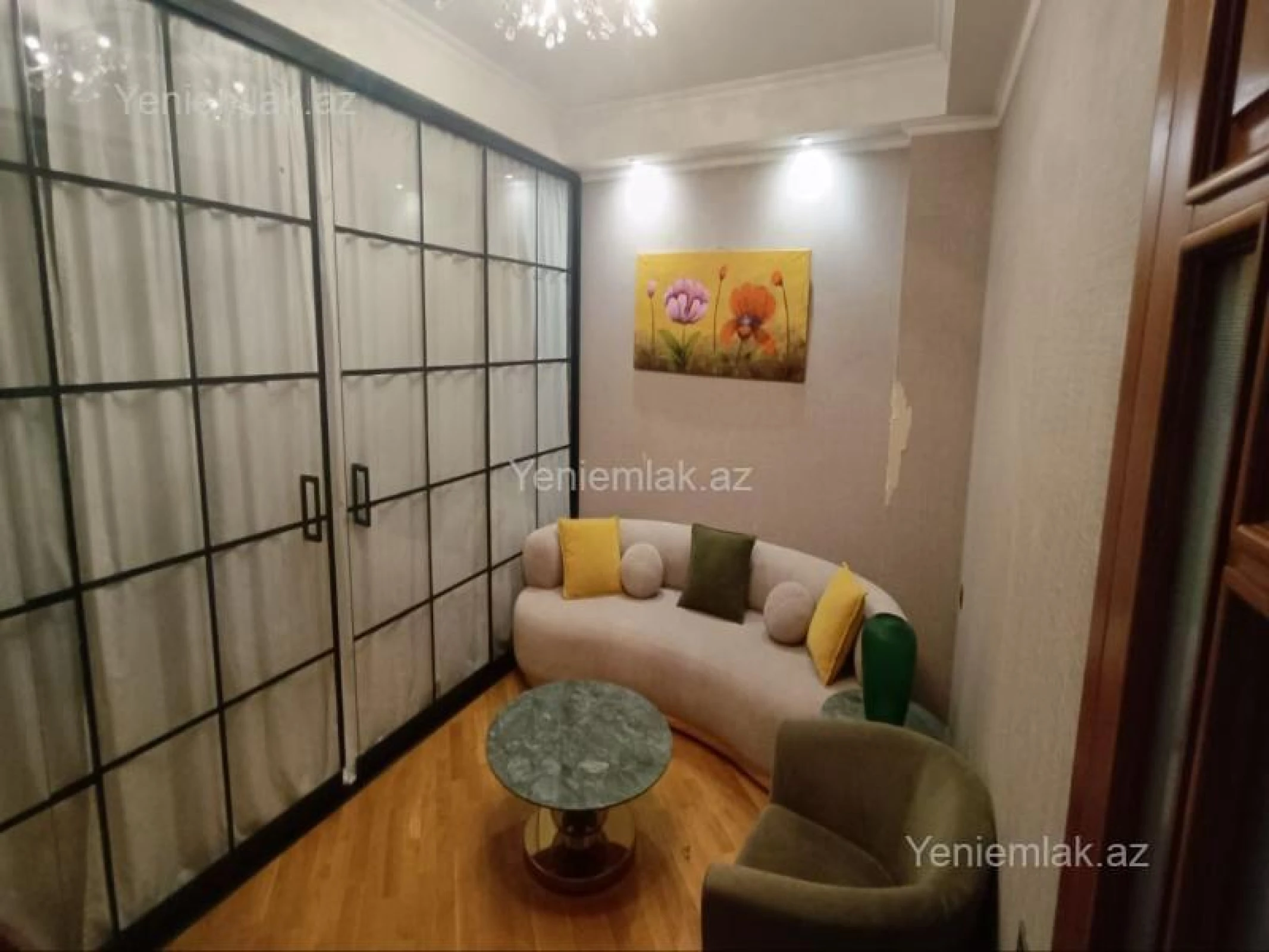 Satılır 3 otaqlı yeni tikili 80 m²