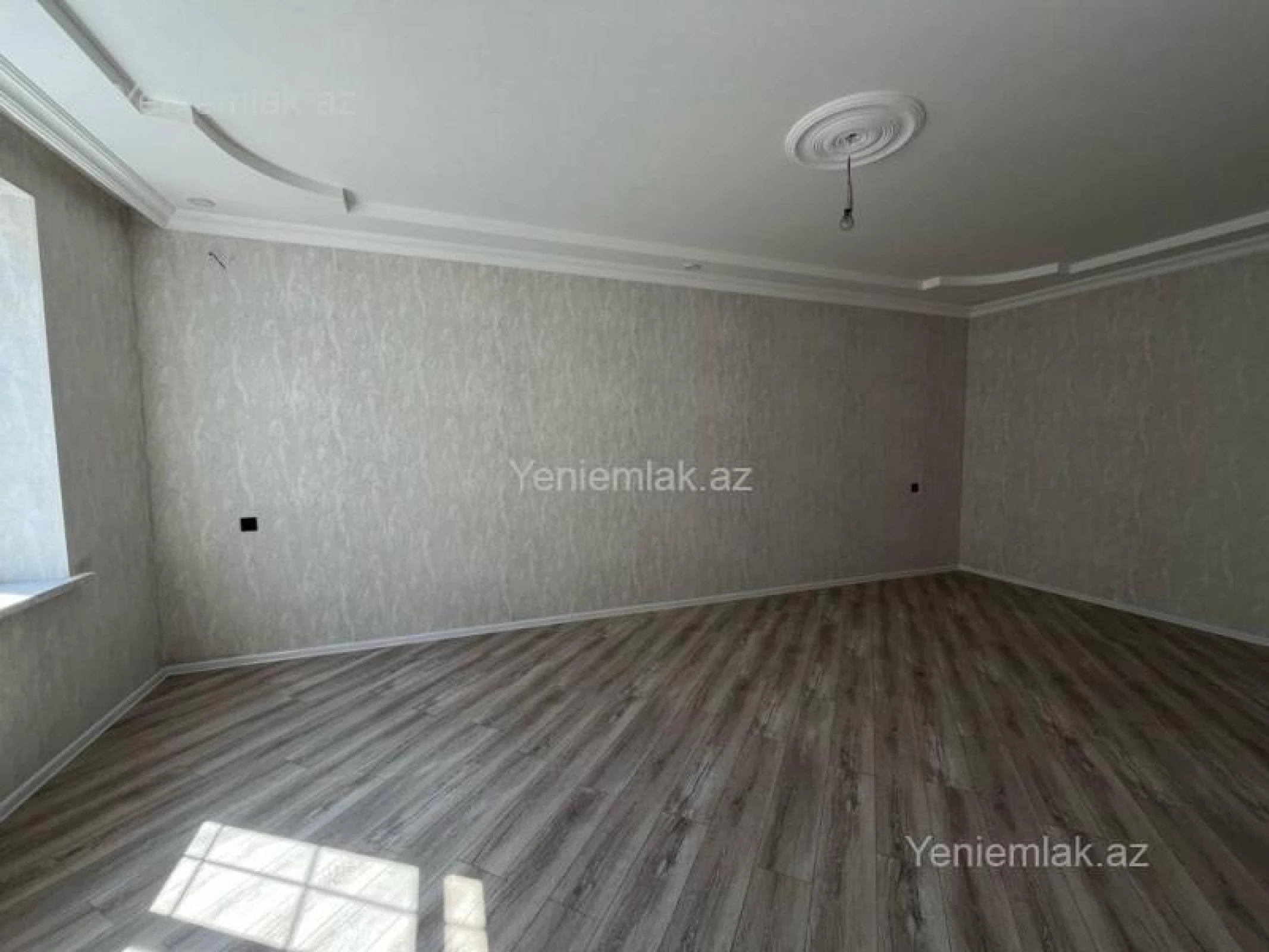 Satılır 2 otaqlı yeni tikili 50 m²