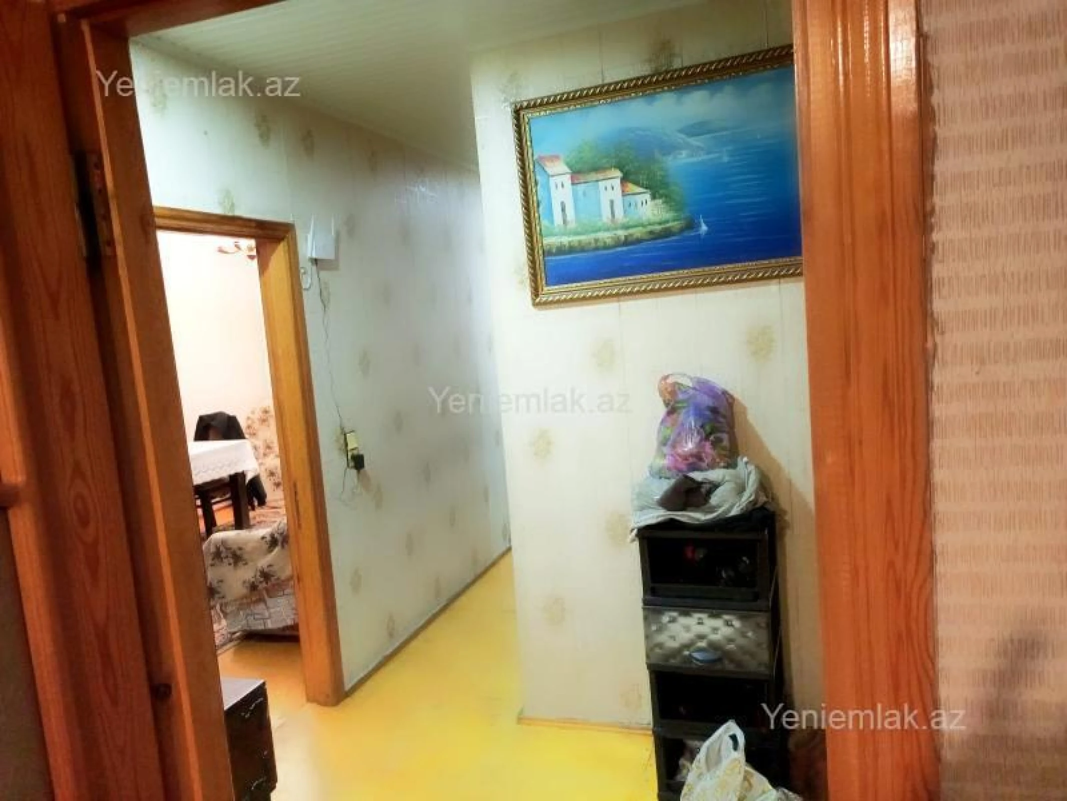 Satılır 2 otaqlı köhnə tikili 60 m²
