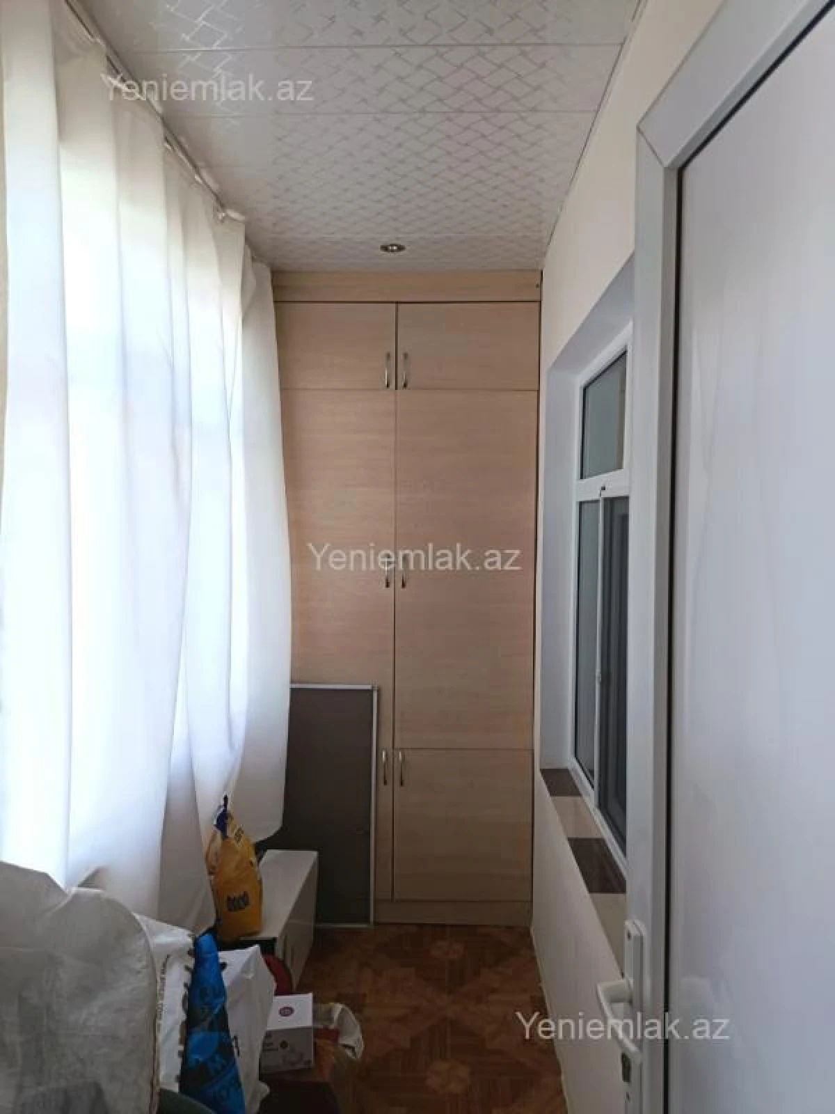 Satılır 3 otaqlı köhnə tikili 100 m²