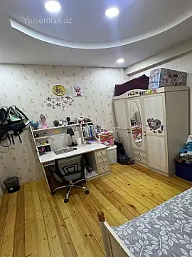 Satılır 3 otaqlı yeni tikili 82 m²