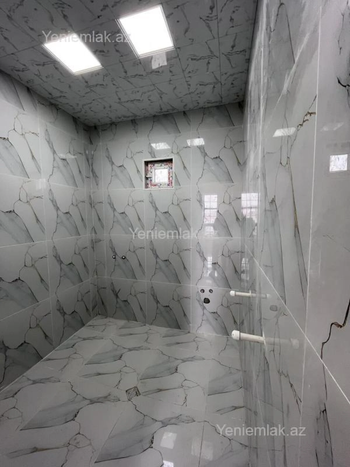 Satılır 2 otaqlı yeni tikili 50 m²