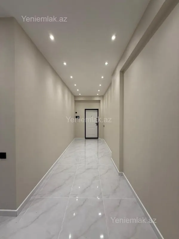 Satılır 2 otaqlı yeni tikili 60 m²