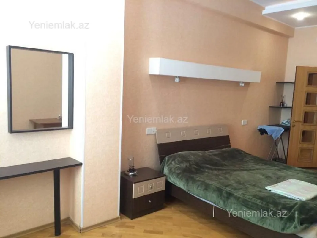 Satılır 2 otaqlı yeni tikili 110 m²