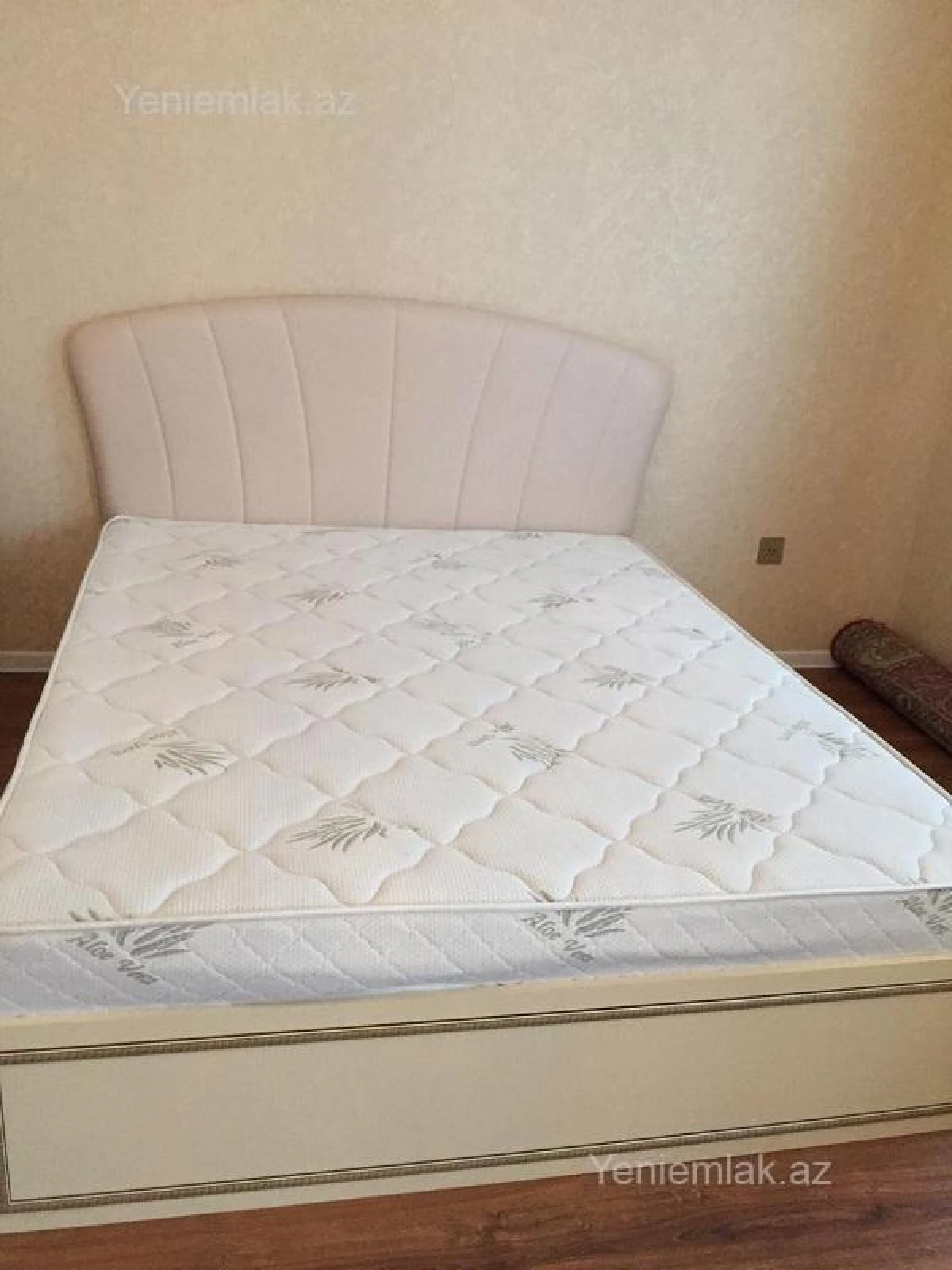 Satılır 2 otaqlı yeni tikili 110 m²