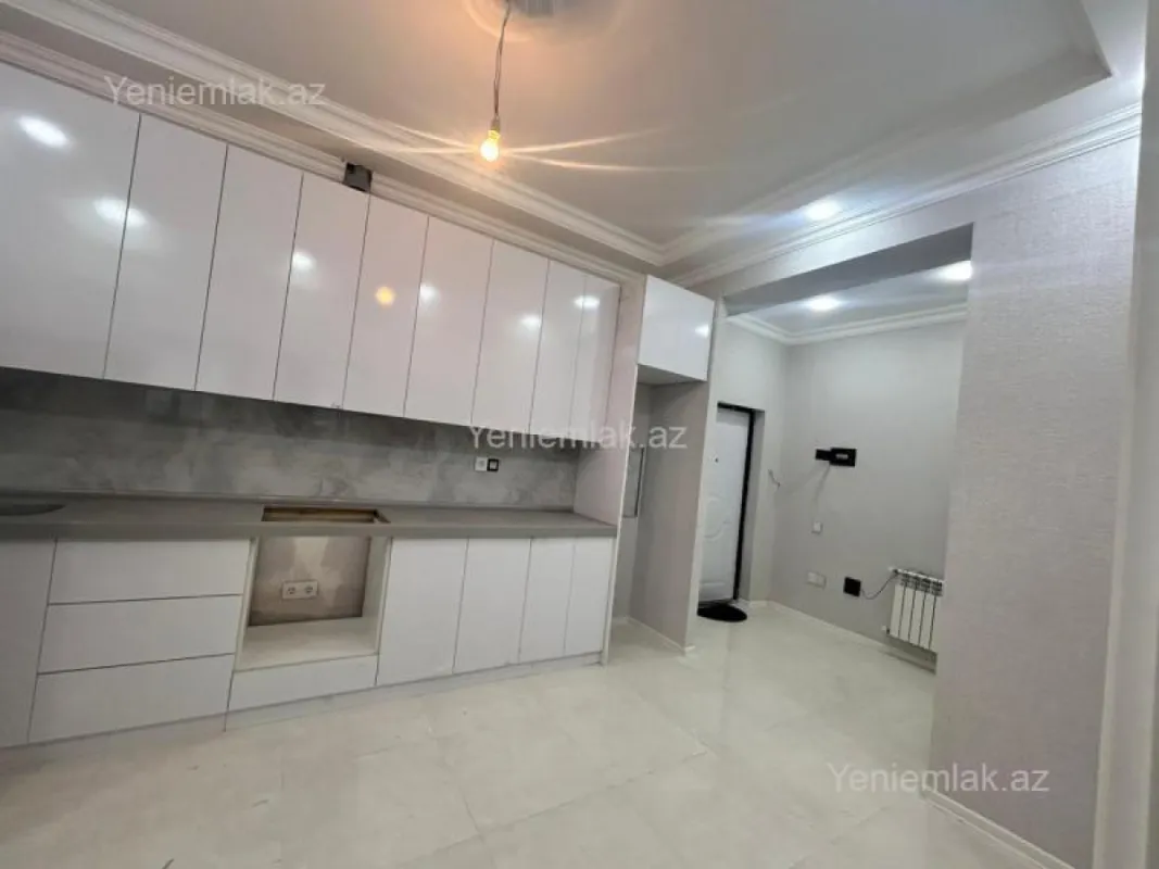 Satılır 2 otaqlı yeni tikili 77 m²