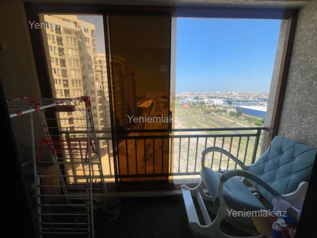 Satılır 3 otaqlı yeni tikili 75 m²