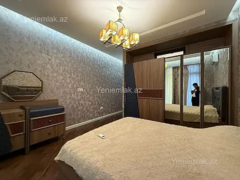 Satılır 3 otaqlı yeni tikili 105 m²