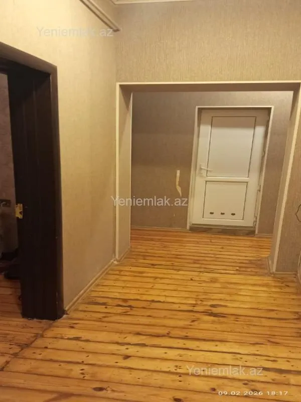 Satılır 2 otaqlı köhnə tikili 50 m²