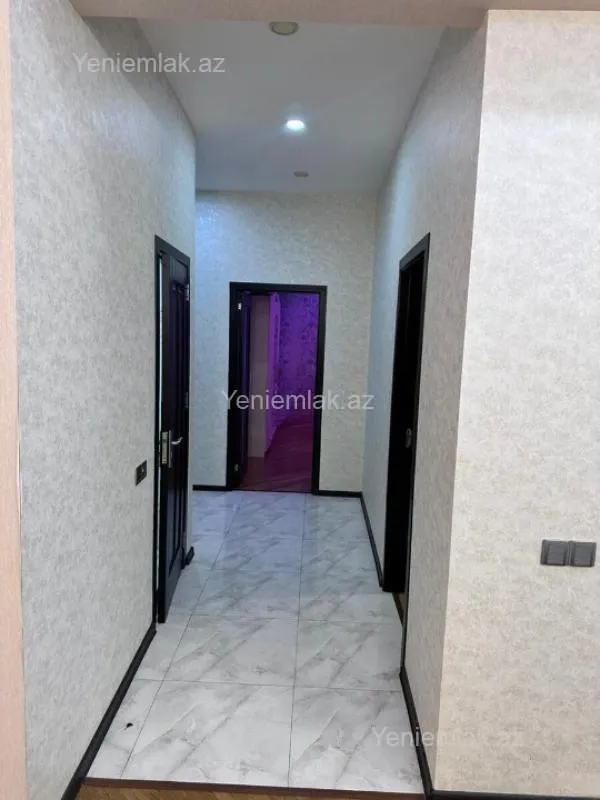 Satılır 3 otaqlı yeni tikili 98 m²