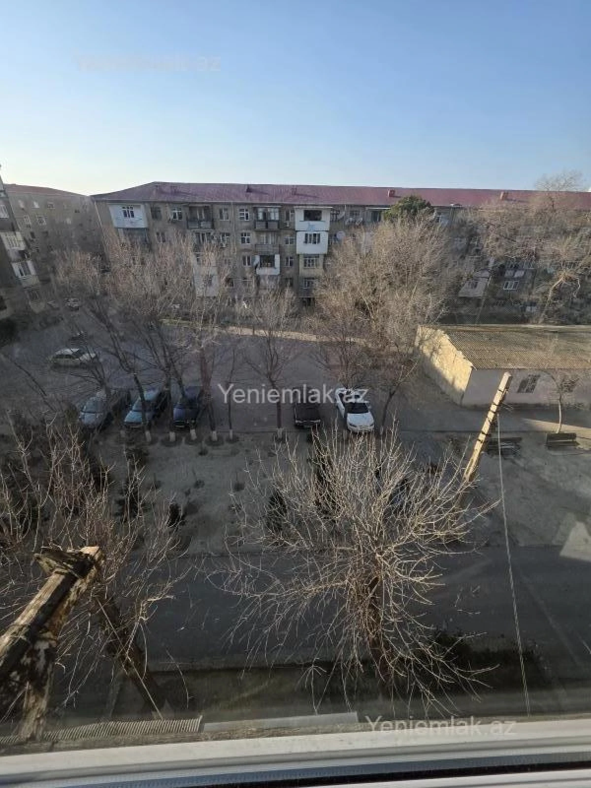 Satılır 2 otaqlı köhnə tikili 54 m²