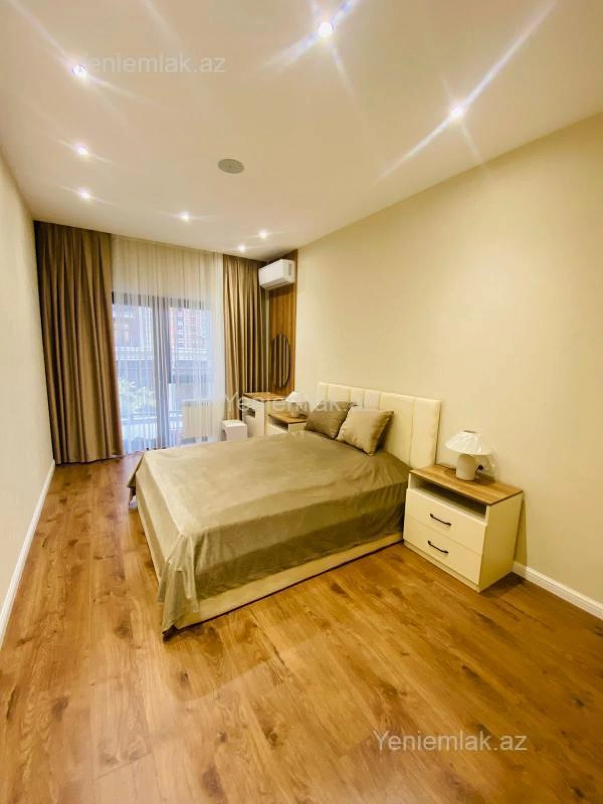 Satılır 2 otaqlı yeni tikili 64 m²