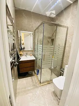 Satılır 2 otaqlı yeni tikili 64 m²