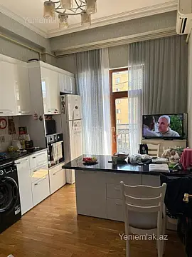Satılır 3 otaqlı yeni tikili 116 m²