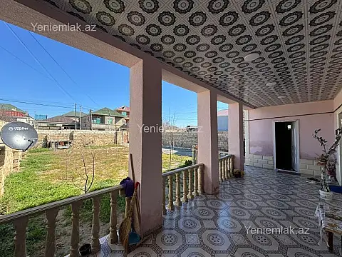 Satılır 3 otaqlı həyət evi 100 m²
