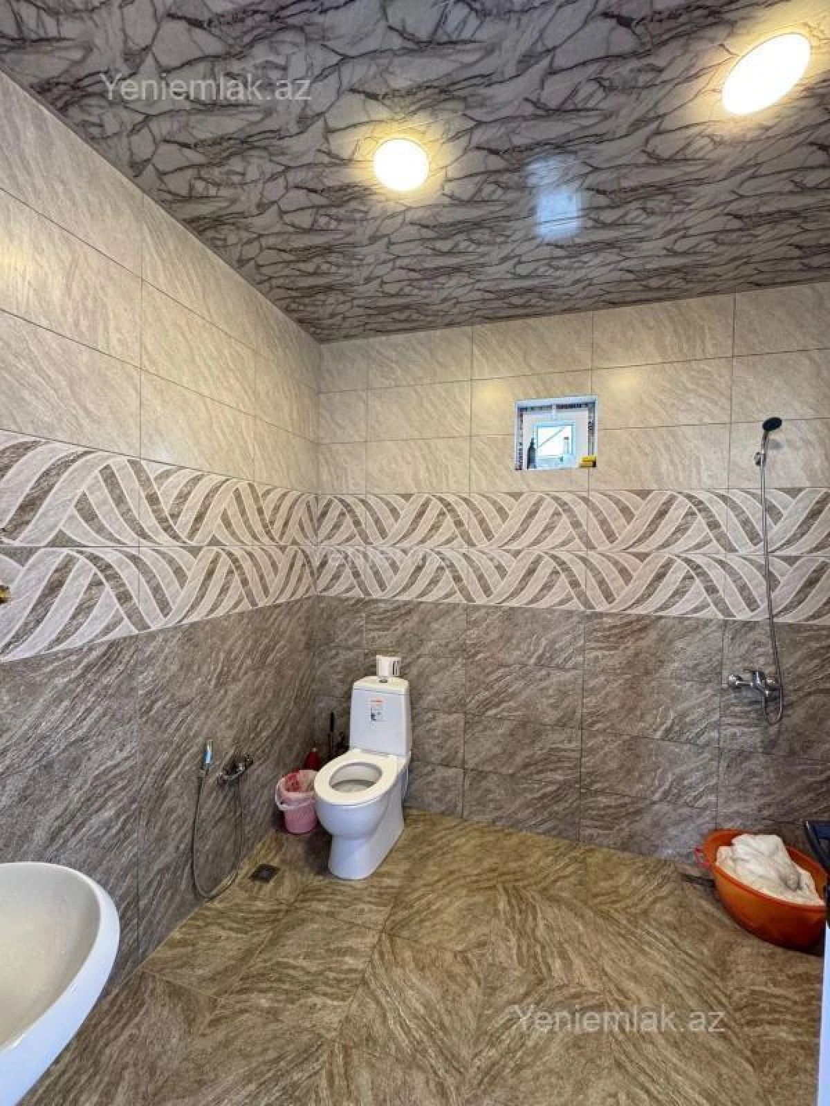 Satılır 3 otaqlı həyət evi 100 m²