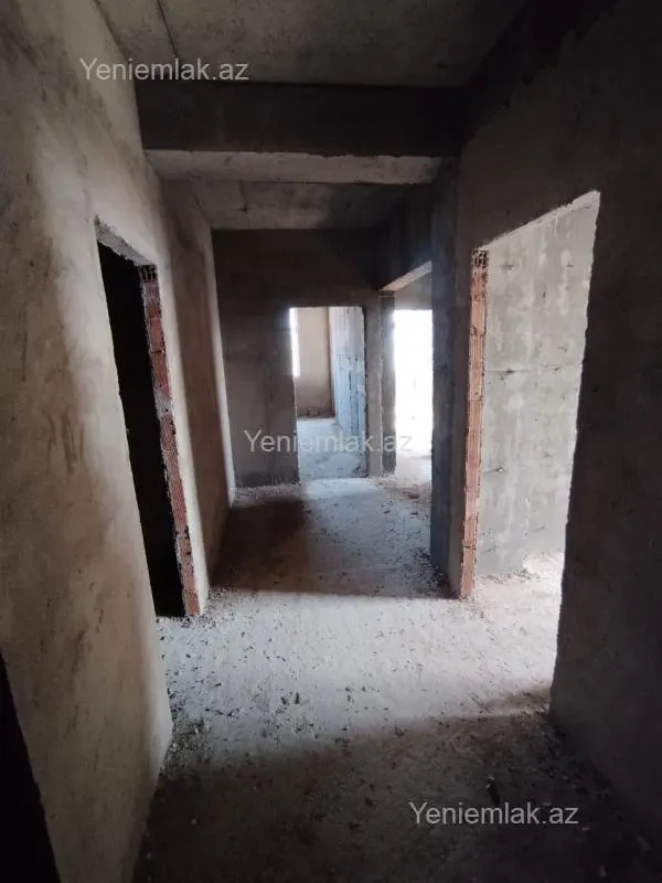 Satılır 3 otaqlı yeni tikili 105 m²