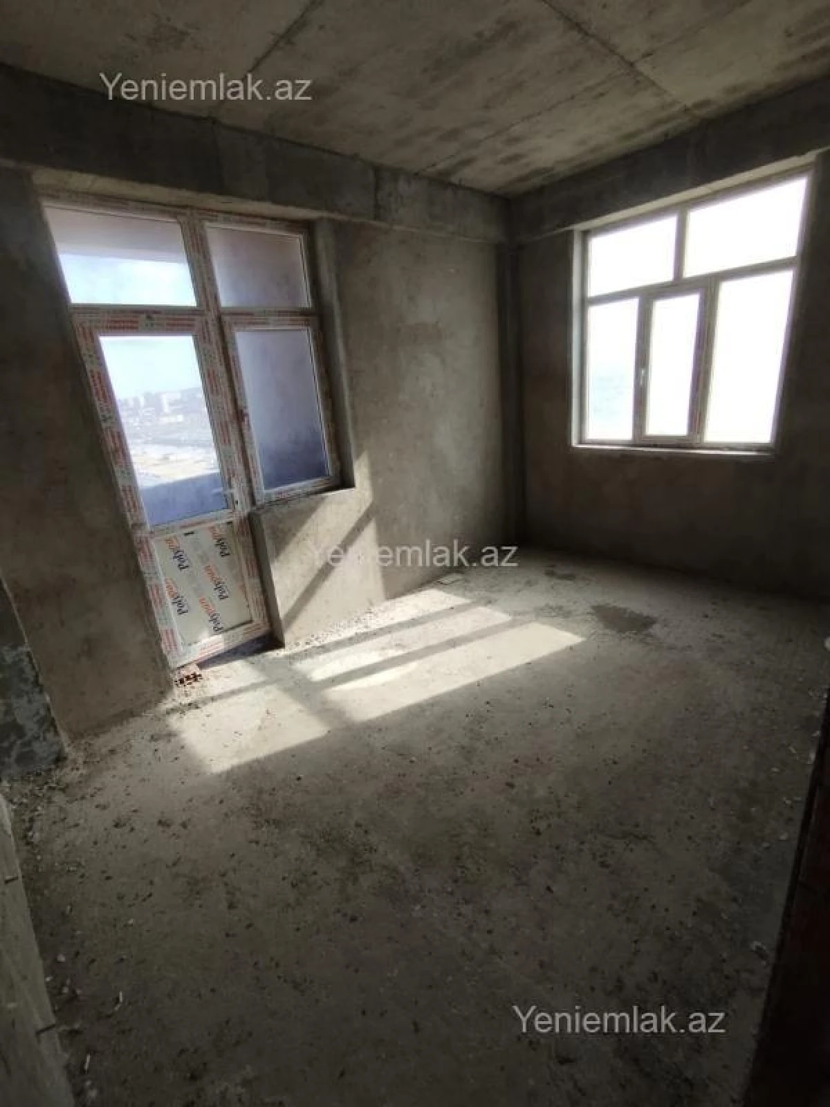 Satılır 3 otaqlı yeni tikili 105 m²