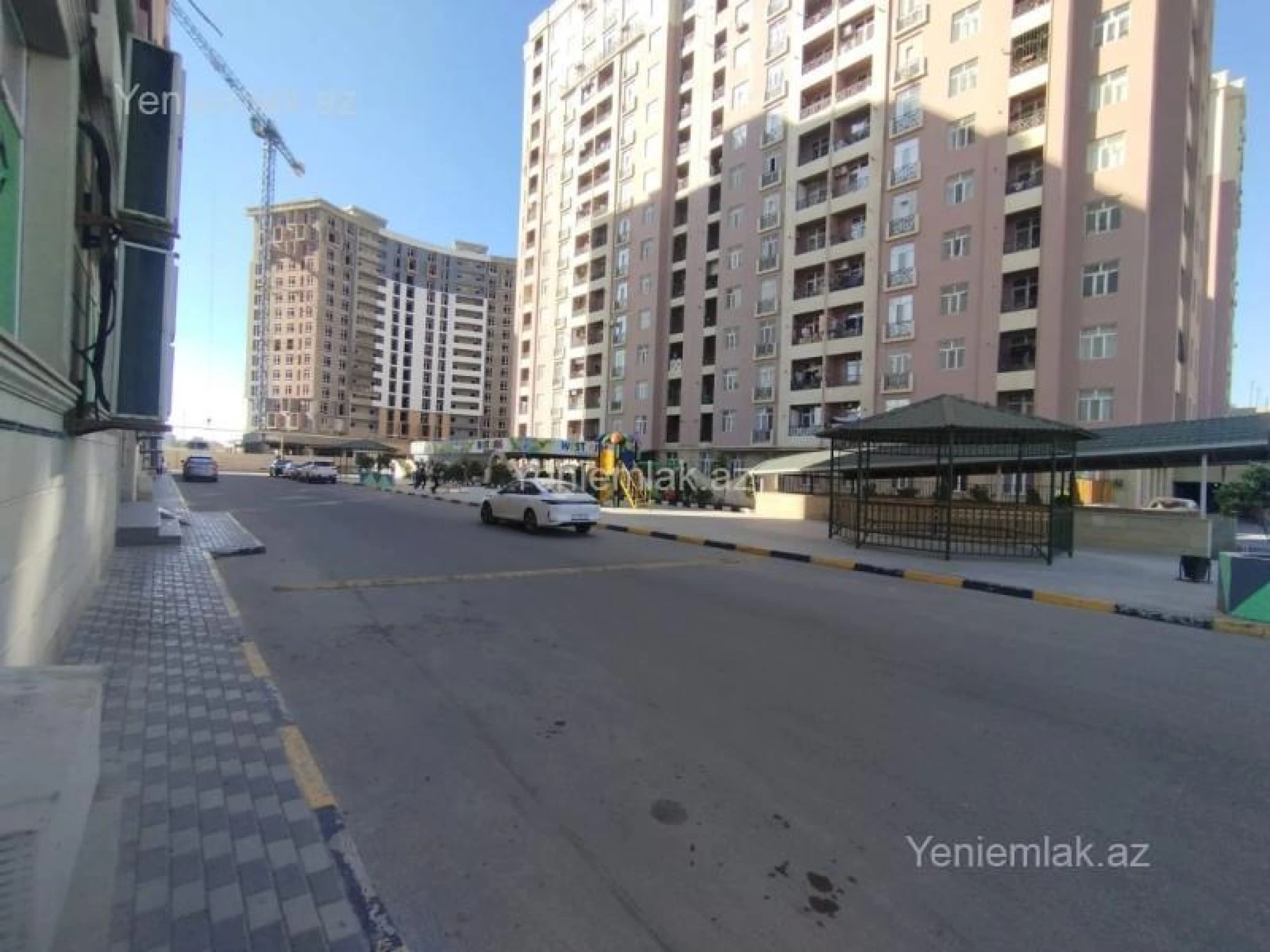 Satılır 3 otaqlı yeni tikili 105 m²