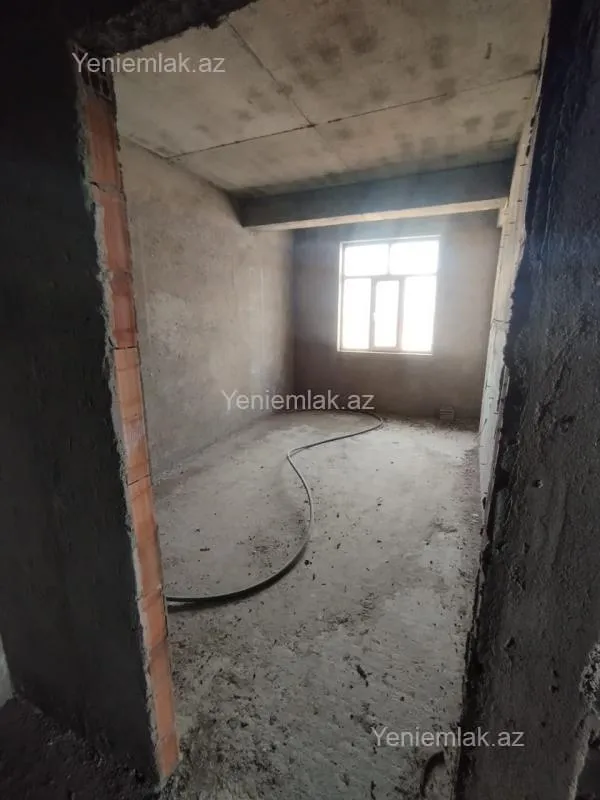 Satılır 3 otaqlı yeni tikili 105 m²