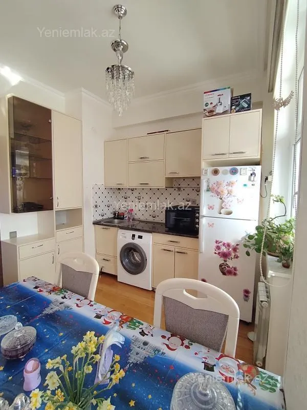 Satılır 2 otaqlı yeni tikili 44 m²