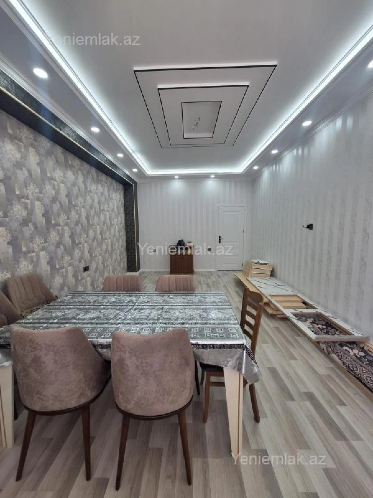 Satılır 3 otaqlı yeni tikili 105 m²