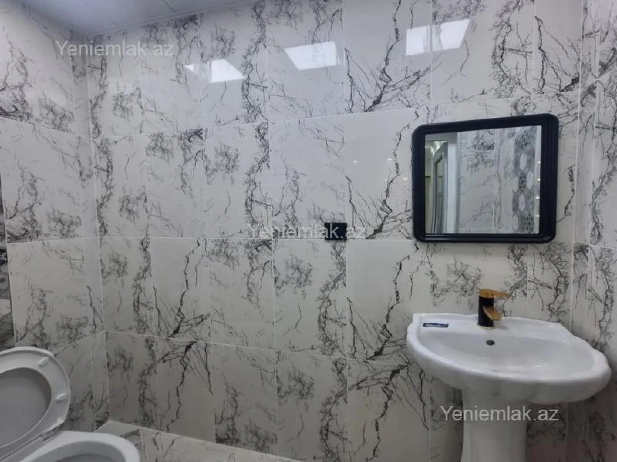 Satılır 3 otaqlı yeni tikili 105 m²