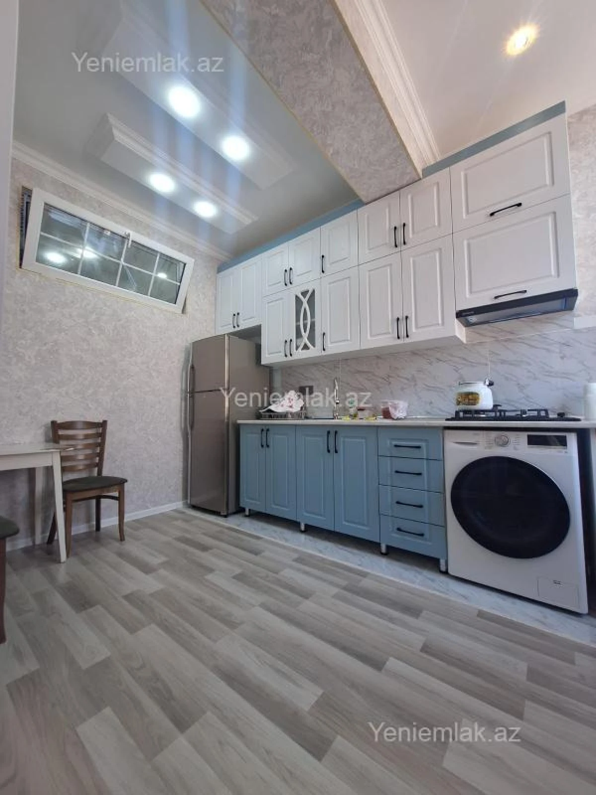 Satılır 3 otaqlı yeni tikili 105 m²